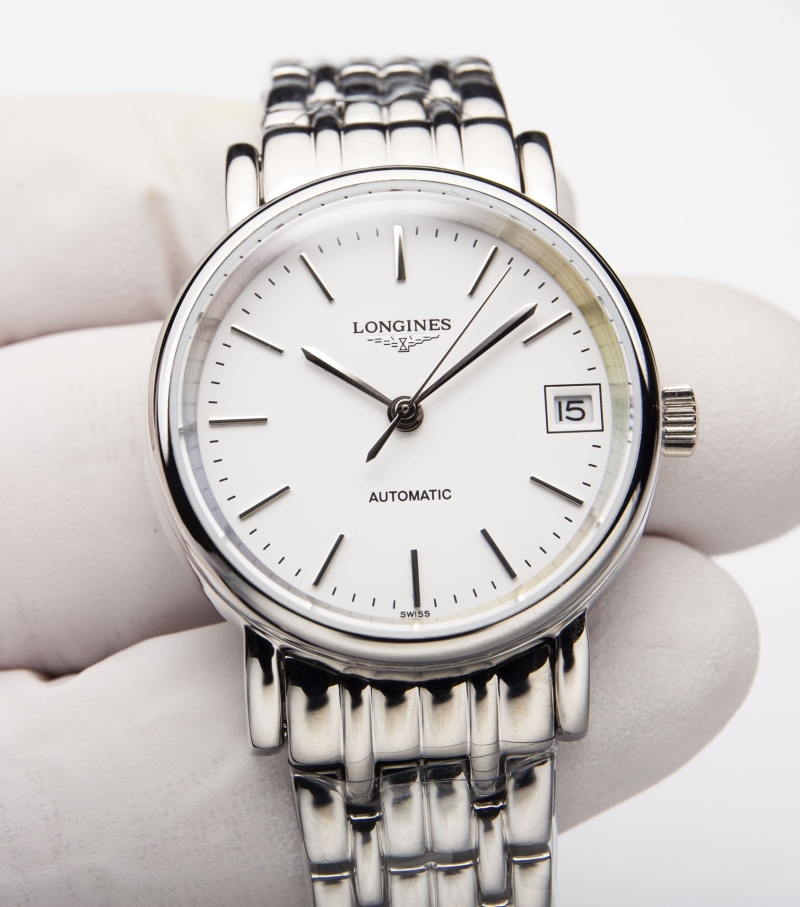 LONGINES